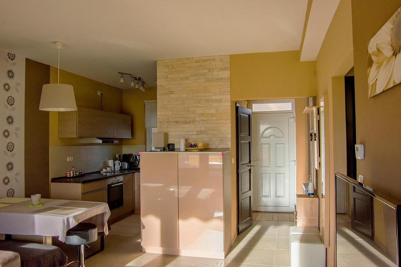 Appartamento Panorama Apartman Zamárdi Esterno foto